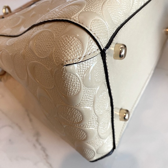 NWOT Coach Signature Platinum Patent Leather Small Margot Embossed Satchel - Picture 15 of 15